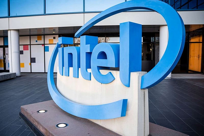 Новый гендиректор Intel предупредил сотрудников о предстоящих «трудных решениях»