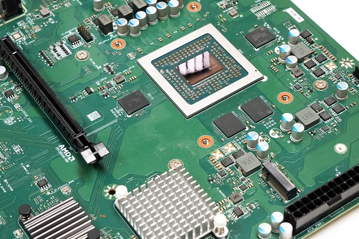 Начинка от Xbox Series X легла в основу комплекта AMD 4800S
