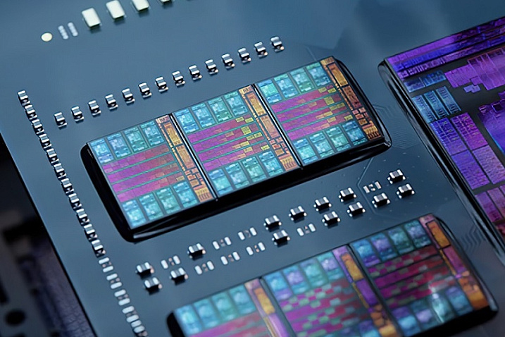 32-ядерный AMD Threadripper PRO 7975WX протестирован в SiSoftware