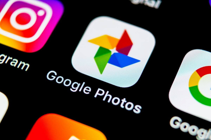 В Google Photos появилась возможность вручную отмечать лица, но есть одна загвоздка