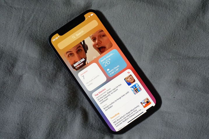 В серии iPhone 13 может появиться версия mini
