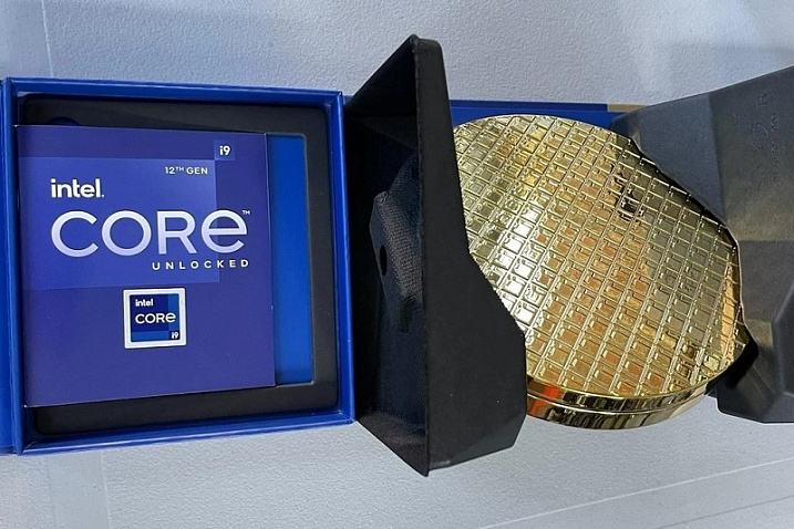 Распаковка Intel Core i9-12900K