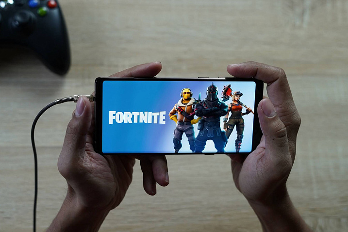 Fortnite в 2018 году заработал 2,4 миллиарда долларов - на рынке доминировали бесплатные и мобильные игры
