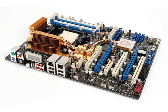 ASUS зарегистрировала платы ROG CROSSHAIR 2006 и ROG CROSSHAIR X870E EDITION 20