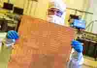 Intel отказывается от дальнейшей разработки стеклянных подложек