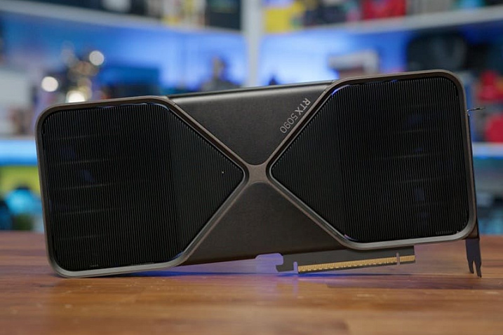 NVIDIA выпустила исправленный драйвер 595.71, ограничивающий напряжение RTX 5000