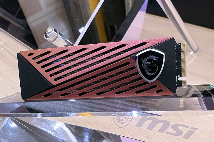 Твердотельный накопитель MSI Spatium M570 Pro работает со скоростью более 12 Гбайт/с