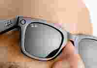 ФСБ считает умные очки Facebook Ray-Ban Stories шпионским устройством