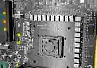 VideoCardz: первая фотография материнской платы с процессорным разъемом Intel LGA1700