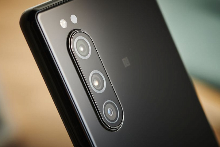 Sony Xperia 6 может стать первым 5G смартфоном от Sony