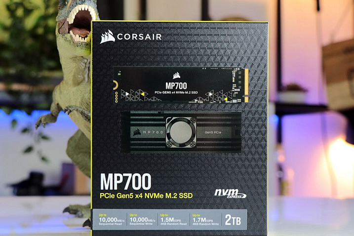 Накопитель CORSAIR MP700 с PCIe 5.0 выключается при работе без радиатора