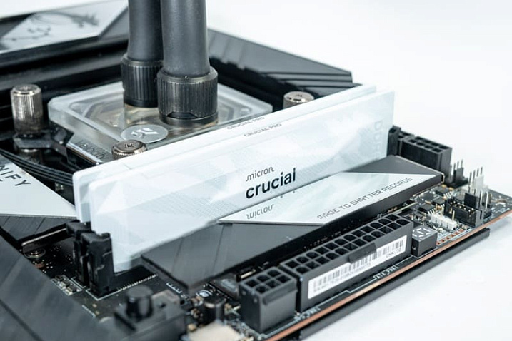 Модули памяти CORSAIR Pro OC DDR5 достигают скорости 6400 MT/s при тайминге CL32