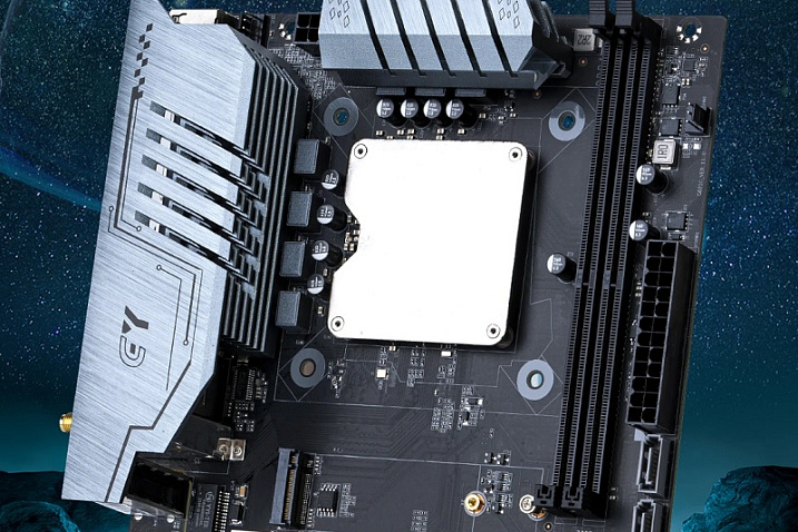 Erying выпустила материнскую плату B760M с мобильным Core i9-13900H