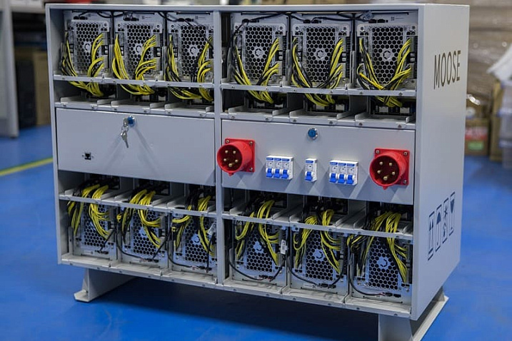 Китайские производители ASIC для майнинга криптовалют переносят мощности в США