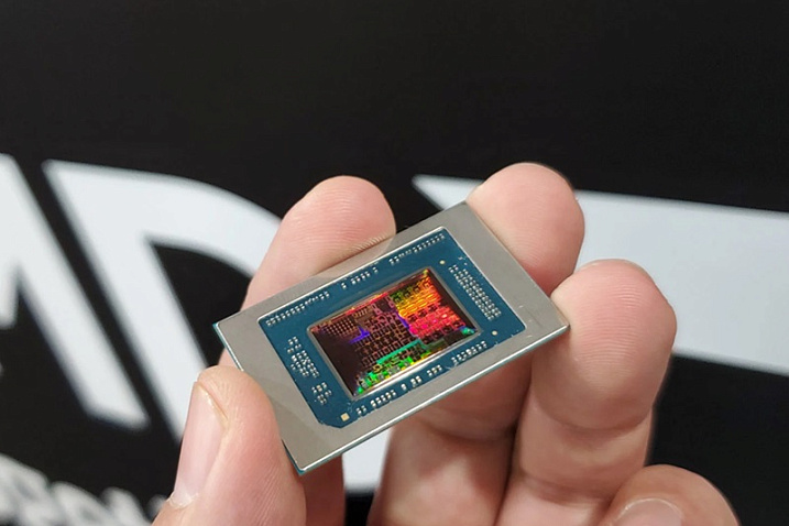 Подробно рассматриваем кристалл процессоров AMD Strix Point