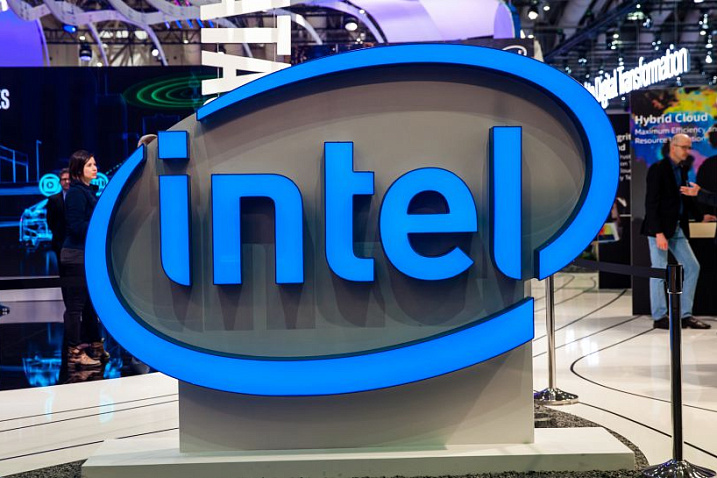 Intel разрабатывает собственную версию контроллера Dualshock 4