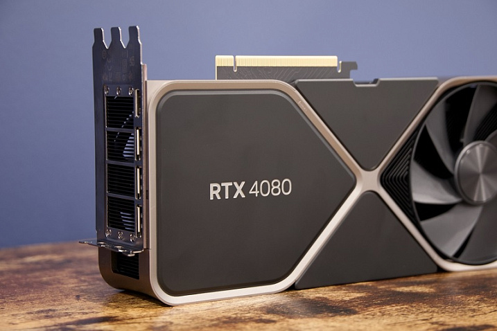 NVIDIA GeForce RTX 4080 вновь подешевела