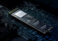 Samsung планирует массовое производство 176-слойных микросхем V-NAND в этом году