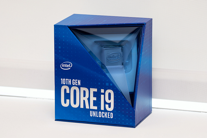 Intel Core i9-10900K потребляет 235 Вт и прогревается до 93°C