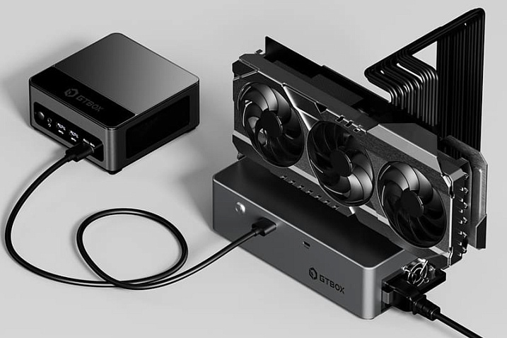 Док-станция GTBOX G-DOCK поставляется с блоком питания на 800 Вт и разъёмом OCuLink