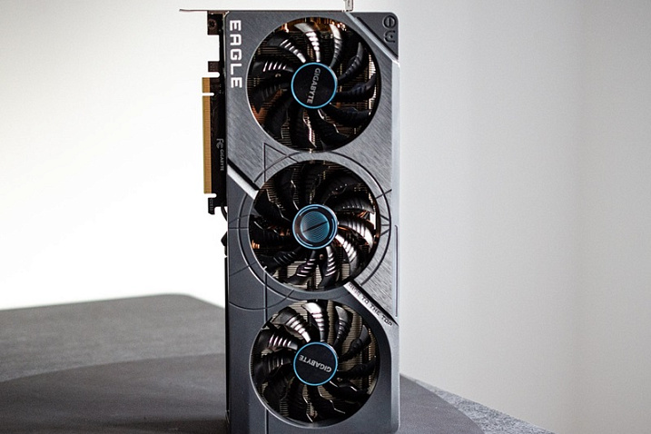 NVIDIA прекратила производство GeForce RTX 4070 Ti и RTX 4080