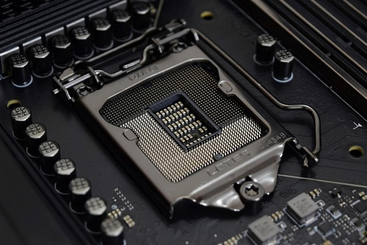 GIGABYTE регистрирует множество материнских плат Intel Z690 с поддержкой DDR4 и DDR5