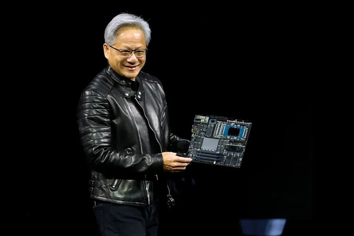 NVIDIA договорилась с властями США о возобновлении поставок ускорителя H20 в Китай