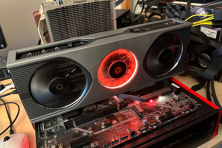 Лучшая китайская видеокарта MTT S80 не может сравниться с iGPU Radeon 760M