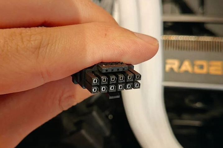 Зафиксирован первый случай горения 12V-2x6 на видеокарте Radeon RX 9070 XT