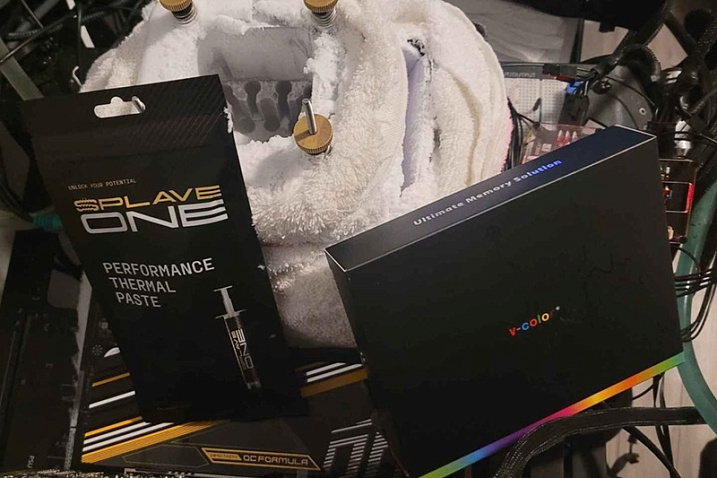 Память V-COLOR Manta Xfinity RGB установила новый рекорд разгона DDR5-12350