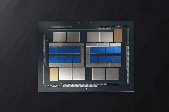 Intel может работать над улучшенной версией ускорителя Ponte Vecchio XT