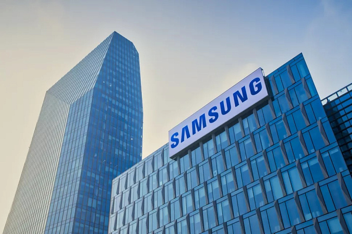 Samsung стала ведущим производителем полупроводников