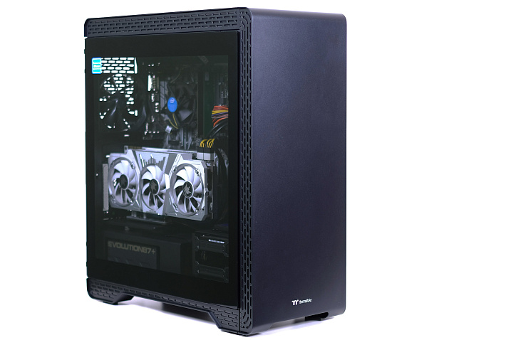Обзор корпуса Thermaltake S500 TG