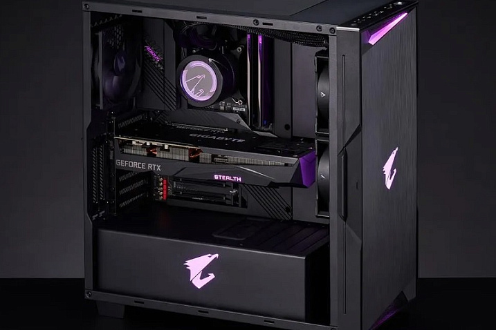 GIGABYTE сотрудничает с MAINGEAR для создания компьютера Project Stealth