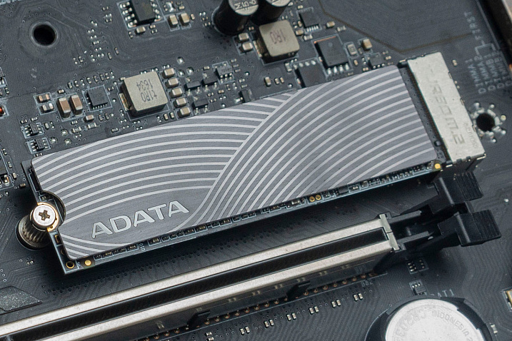Обзор и тестирование накопителя ADATA Swordfish NVMe PCIe Gen 3 ×4 на 500 ГБ