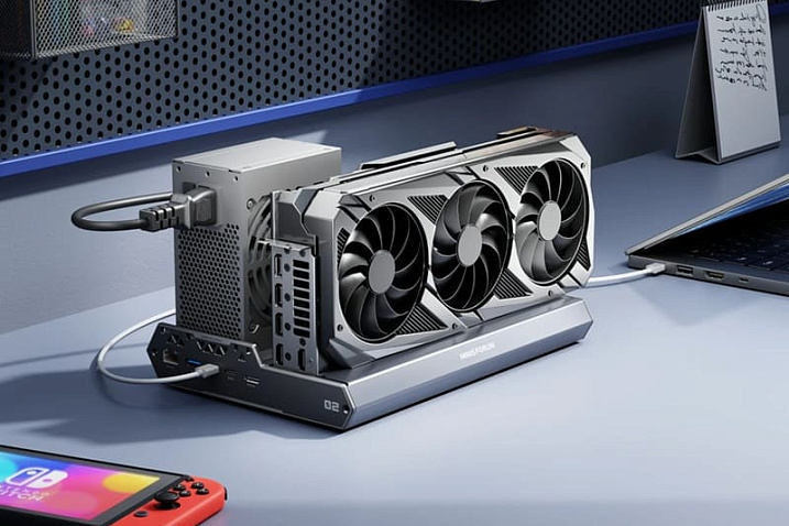 Minisforum выпустила док-станцию DEG2 с OCuLink и Thunderbolt 5