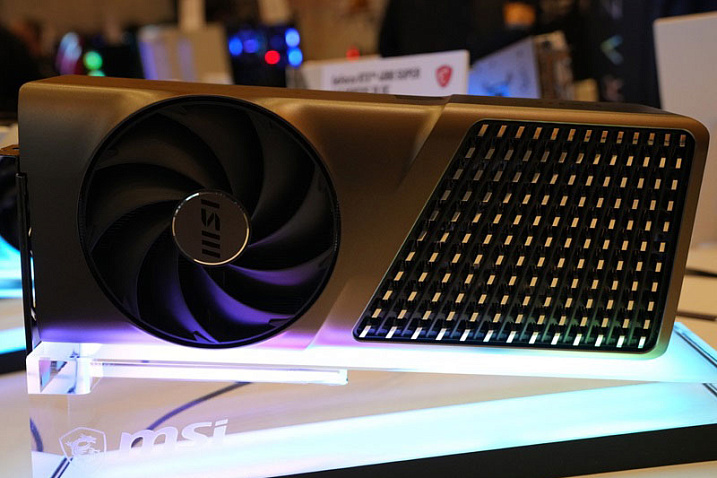 MSI показала GeForce RTX 4080 SUPER новой серии EXPERT