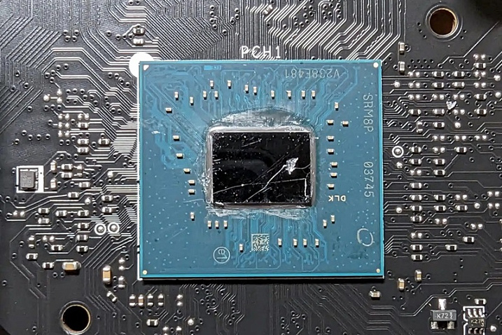 MSI признала проблему с чипсетом у платы Z790 Tomahawk