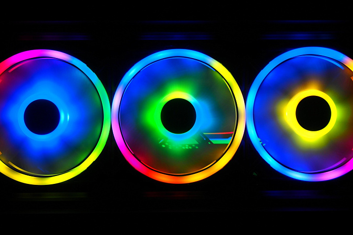 Обзор комплекта вентиляторов Corsair QL120 RGB с контроллером Lighting Node Core