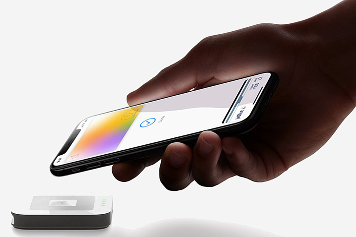 Apple начала принимать заявки на Apple Card