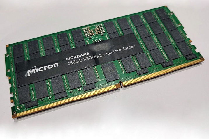Micron показала огромный модуль MCRDIMM DDR5-8800 объемом 256 Гбайт