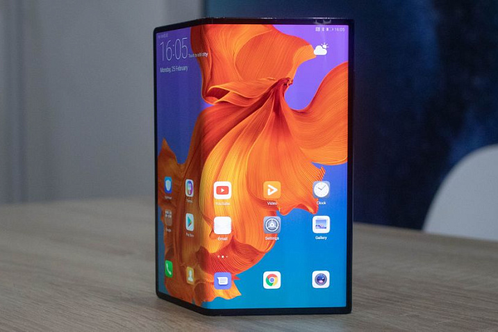 Huawei Mate Xs может быть меньше, прочнее и дешевле, чем Huawei Mate X