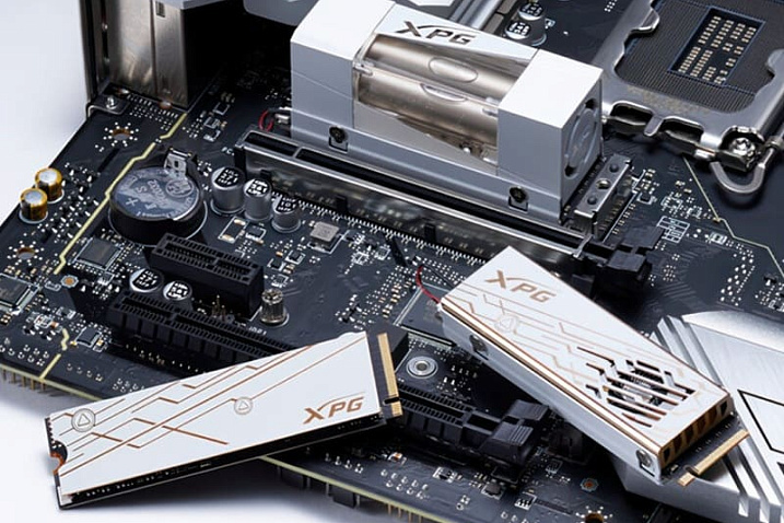 ADATA выпустила серию накопителей XPG MARS 980 со скоростью до 14 Гбайт/с