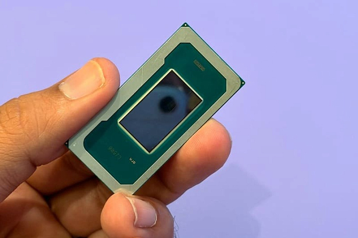 Core Ultra X7 358H улучшил производительность в свежем результате PassMark