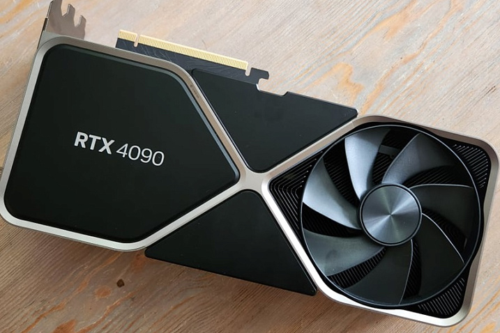Цена NVIDIA GeForce RTX 4090 начала снижаться после продолжительного роста
