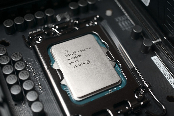 Свежие обновления BIOS отключают инструкции AVX-512 у Intel Alder Lake