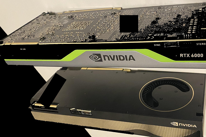 Первая фотография профессиональной видеокарты NVIDIA Quadro RTX 6000 Ampere
