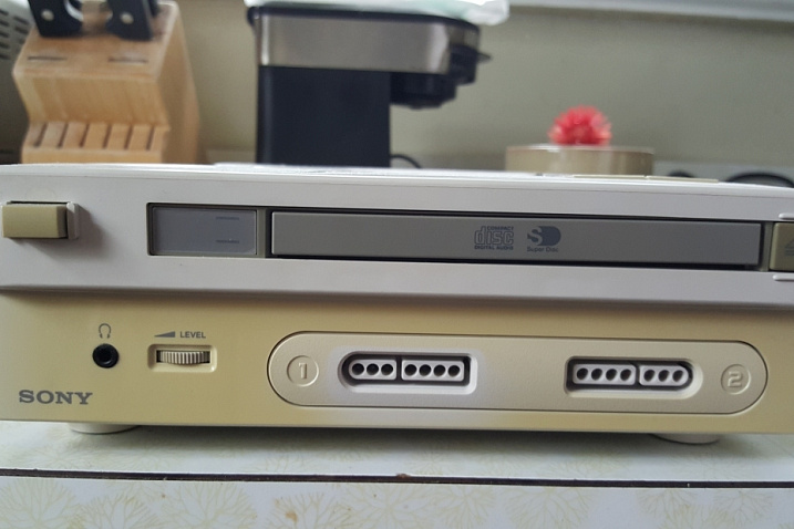 Владелец прототипа Nintendo Play Station продает его с аукциона