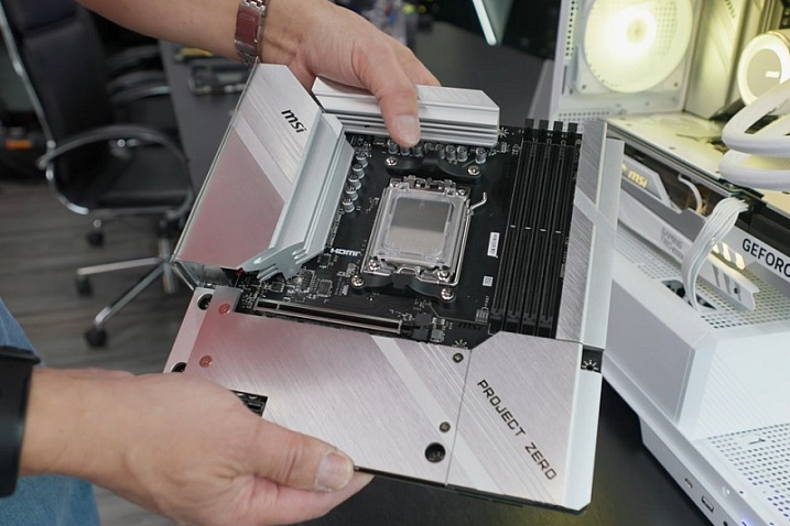 Материнская плата MSI Project Zero оснащается разъемами для кабелей на обратной стороне