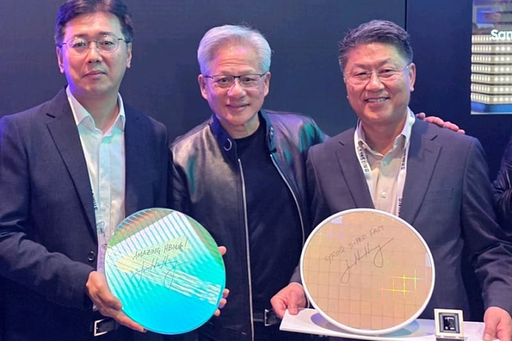 Samsung показала стеки памяти HBM4E с пропускной способностью до 4 Тбайт/с